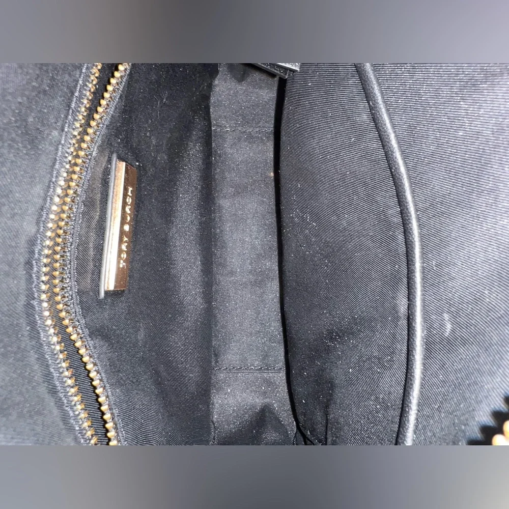 Tory Burch Fleming Soft Camera Bag - Black - Picture 10 of 11